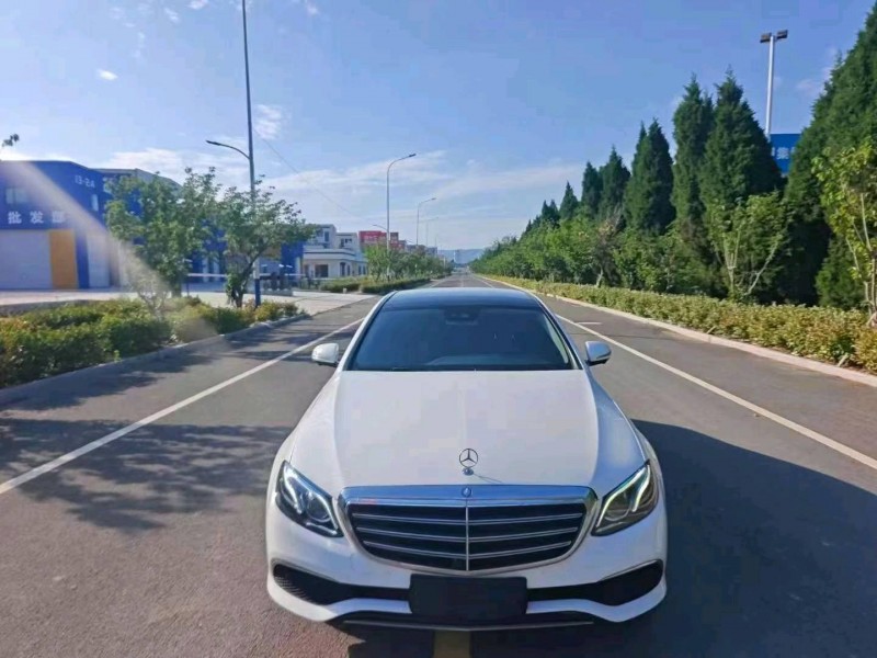 淄博17年奔驰E1