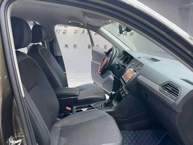 成都18年大众途观L7