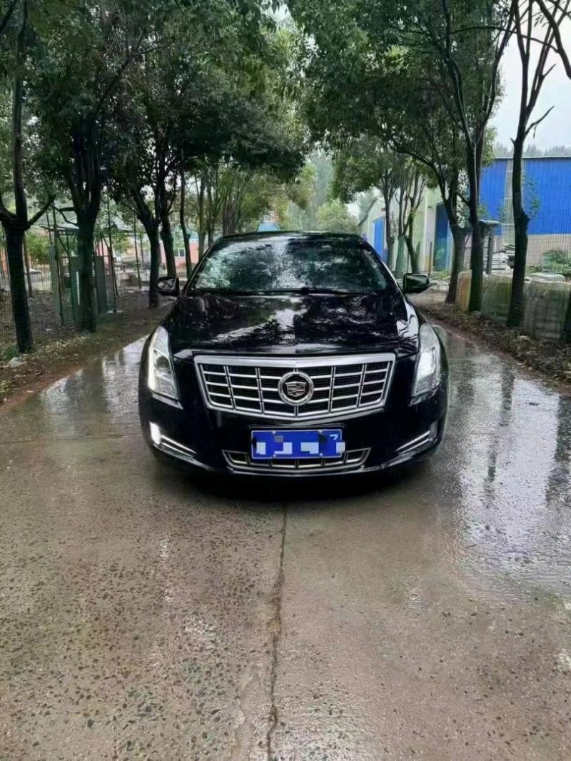 枣庄13年凯迪拉克XTS1
