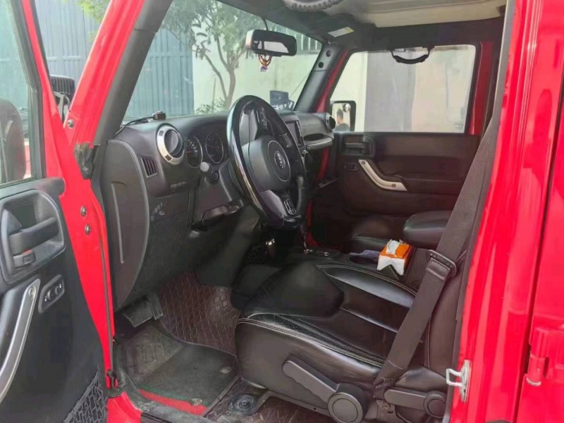 潍坊16年Jeep牧马人2