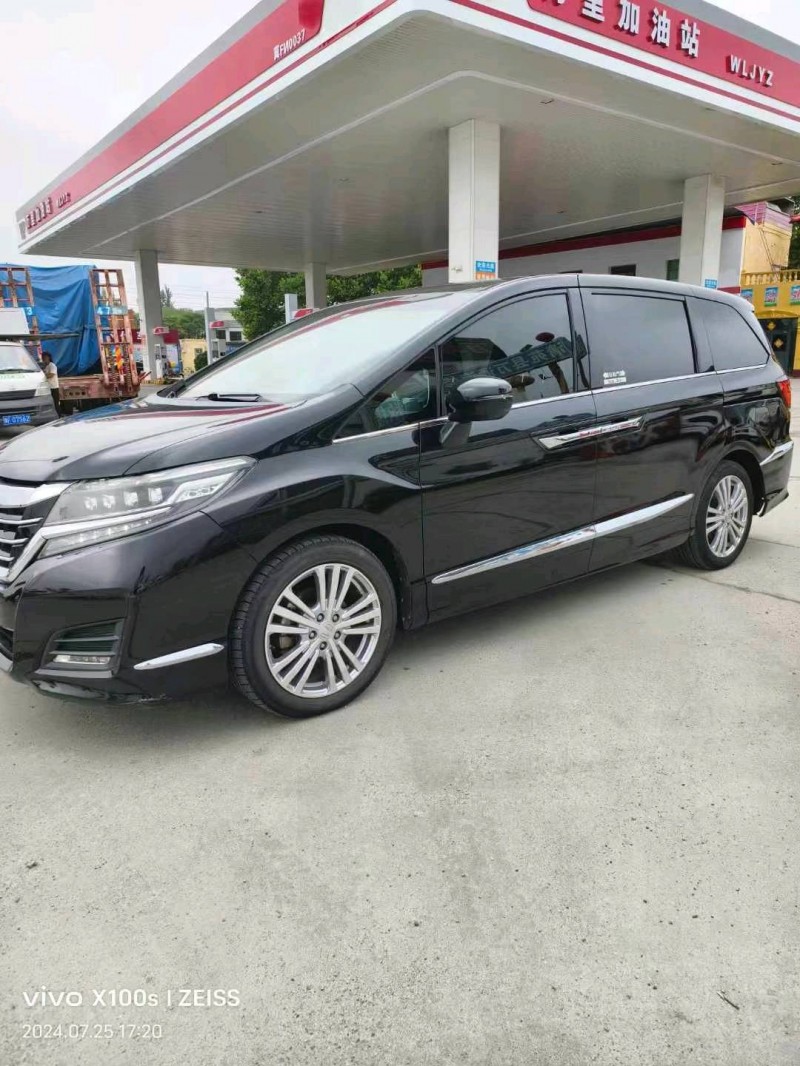 保定18年本田艾力绅2