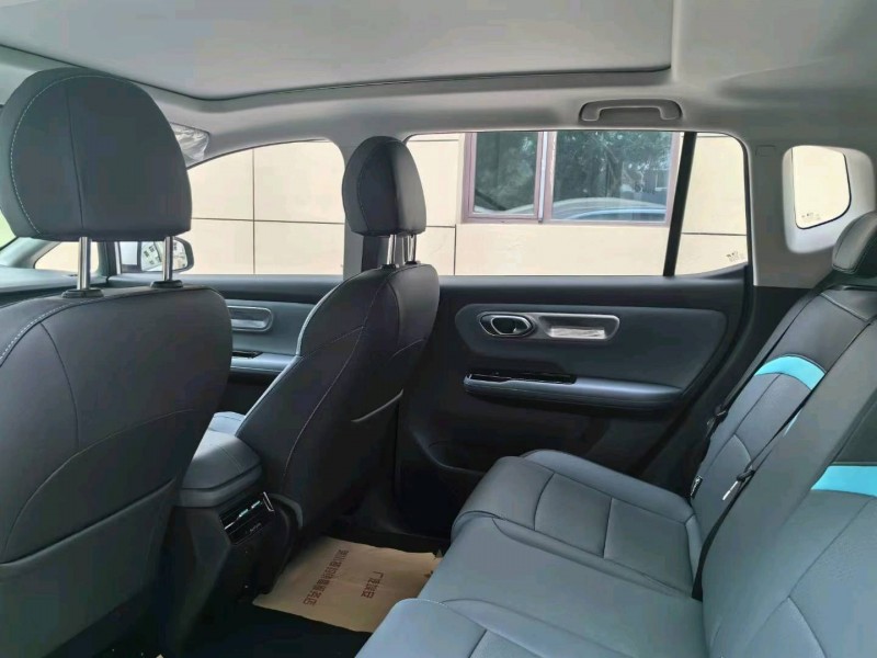 保定24年传祺埃安Y5