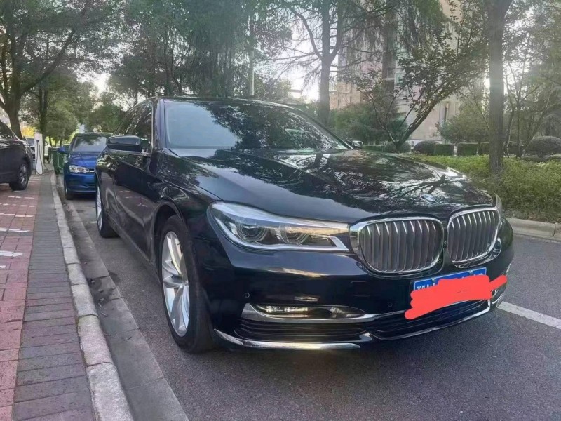 保定18年宝马7系1