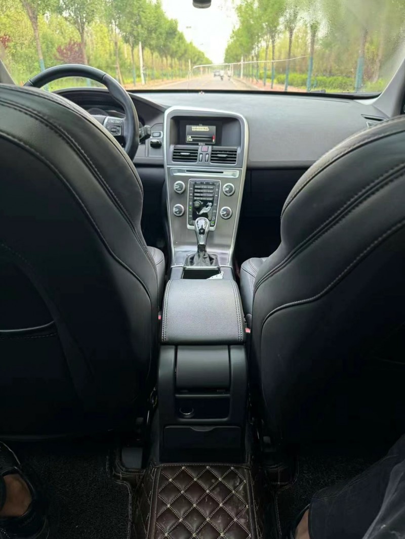 廊坊15年沃尔沃XC607