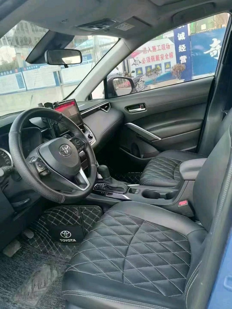潍坊22年丰田锐放8