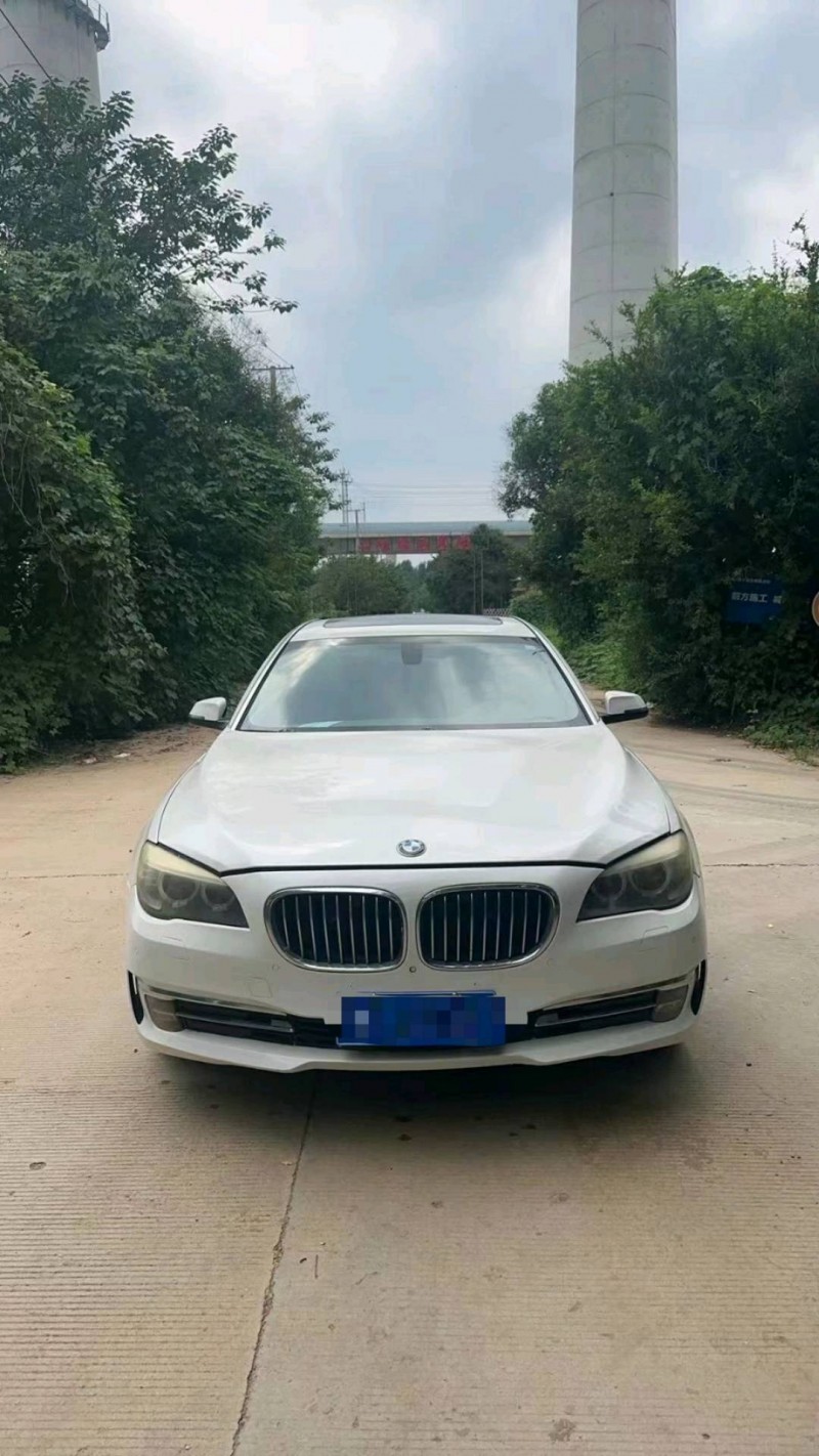 济南14年宝马7系1
