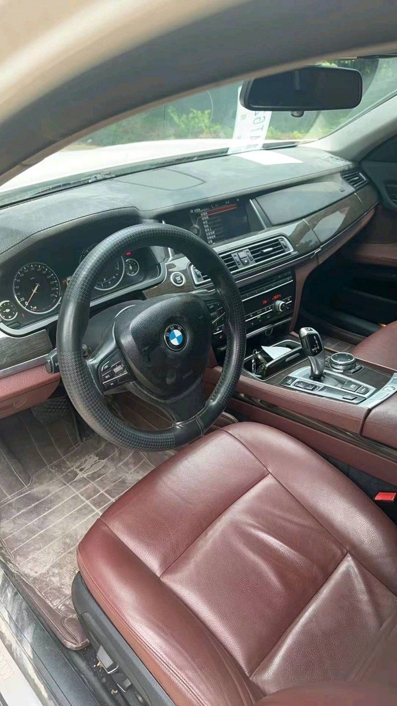 济南14年宝马7系6