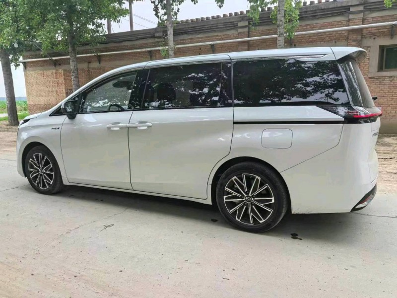 保定24年传祺E85