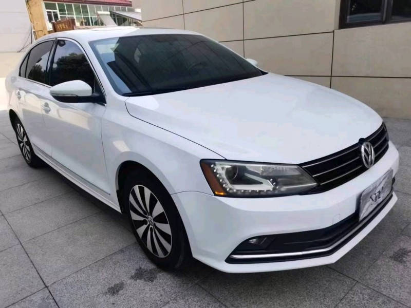 保定17年大众速腾3