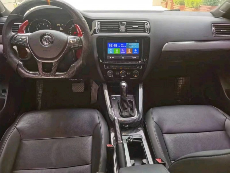 保定17年大众速腾7