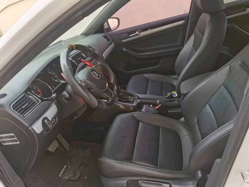 保定17年大众速腾8