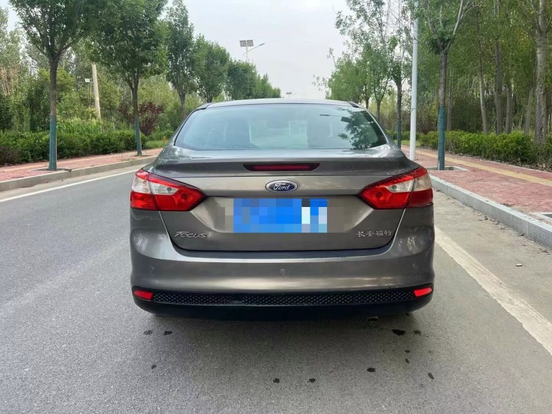 廊坊14年福特福克斯9