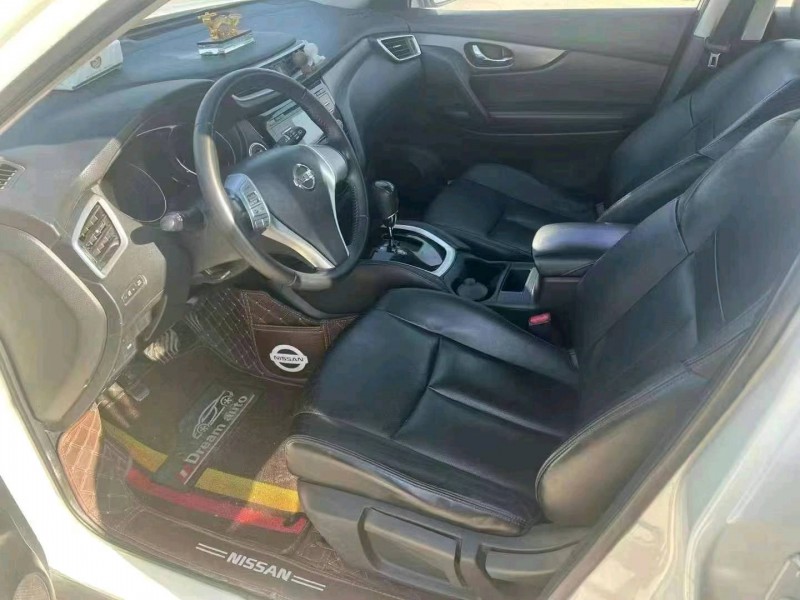 南通15年日產奇駿4
