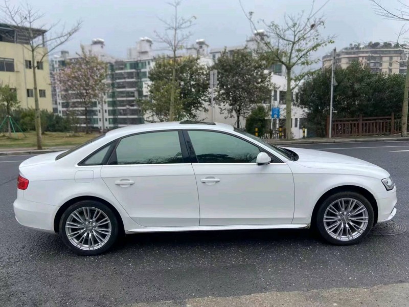 广州12年奥迪A4L4