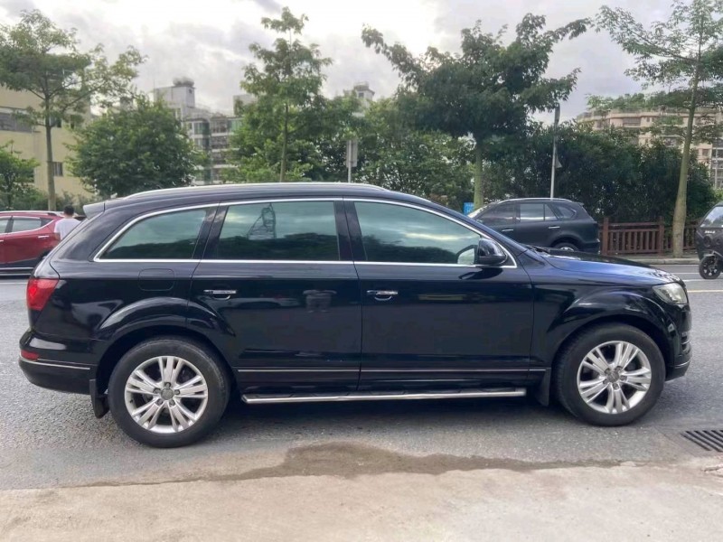 广州11年奥迪Q74