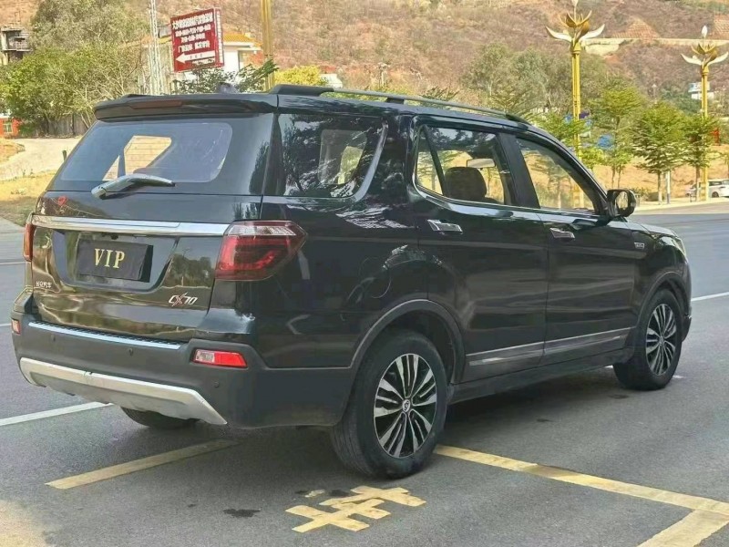 昭通17年長安汽車CX704