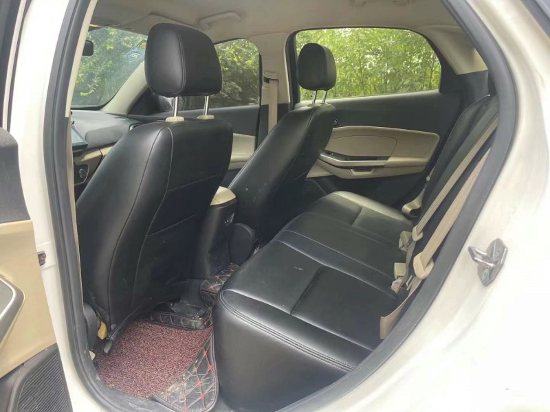 廊坊18年福特福睿斯6