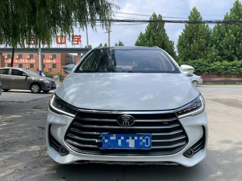 保定18年比亚迪宋MAX1