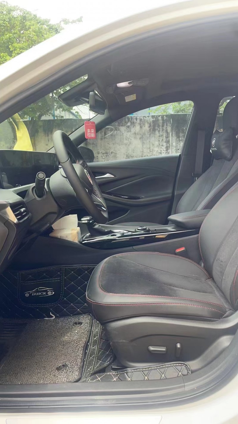 佛山23年别克威朗6