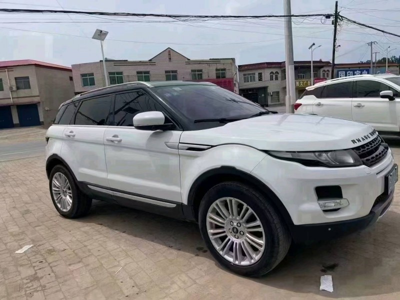 邢台13年路虎极光3