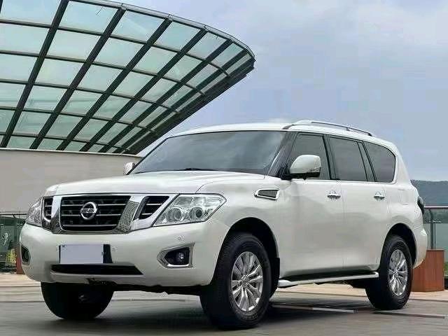 成都18年日产途乐3