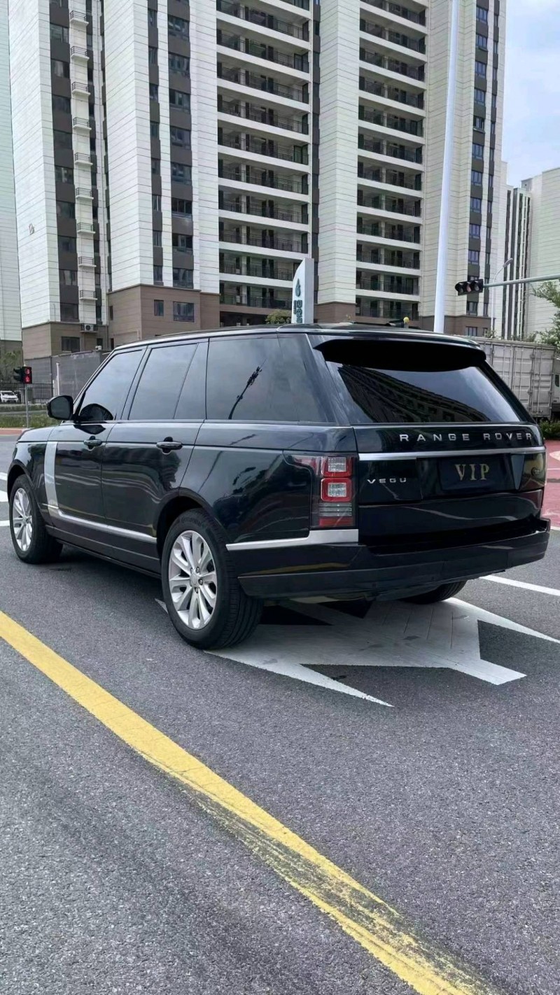 潍坊13年路虎揽胜行政5