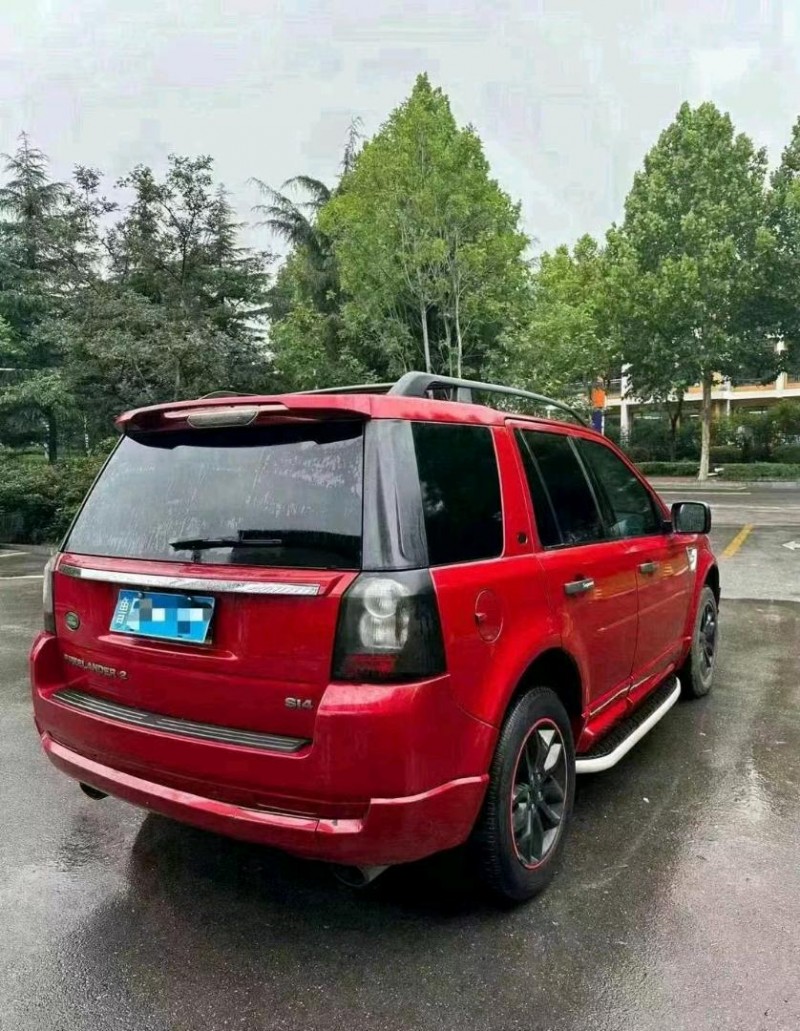 青岛12年路虎发现神行4