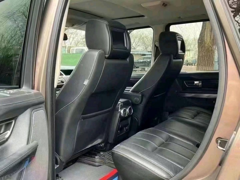 青岛11年路虎揽胜运动4