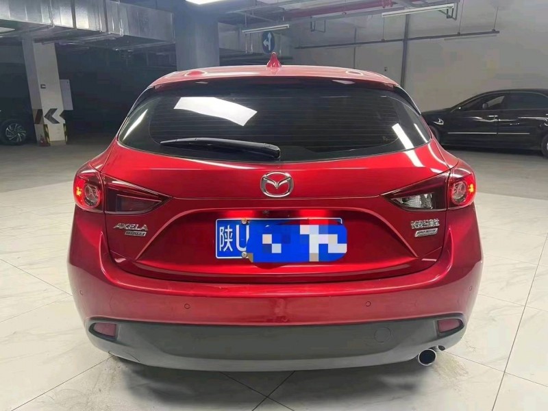 成都16年马自达昂克赛拉5