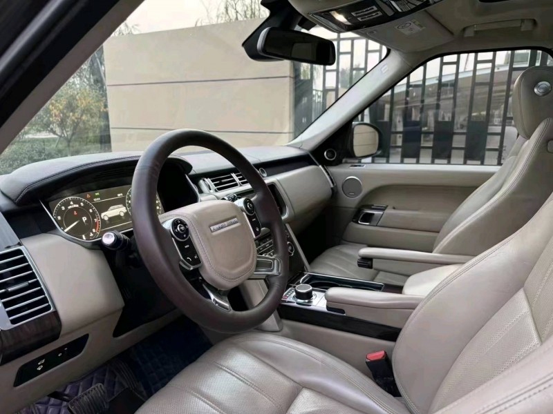 淄博15年路虎揽胜行政8