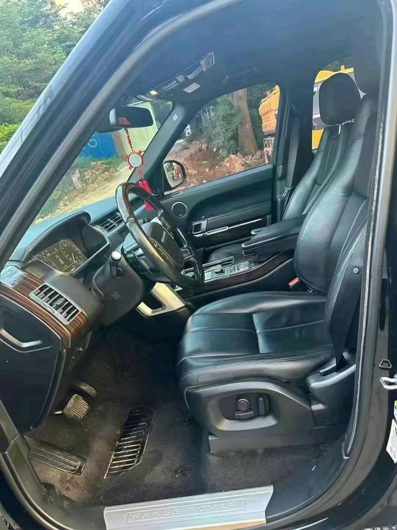 广州17年路虎揽胜行政6