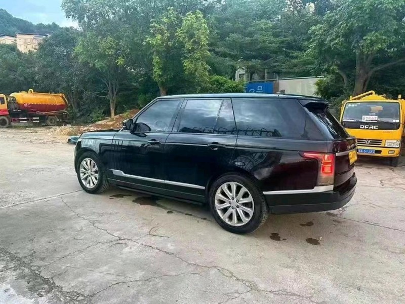 广州17年路虎揽胜行政8