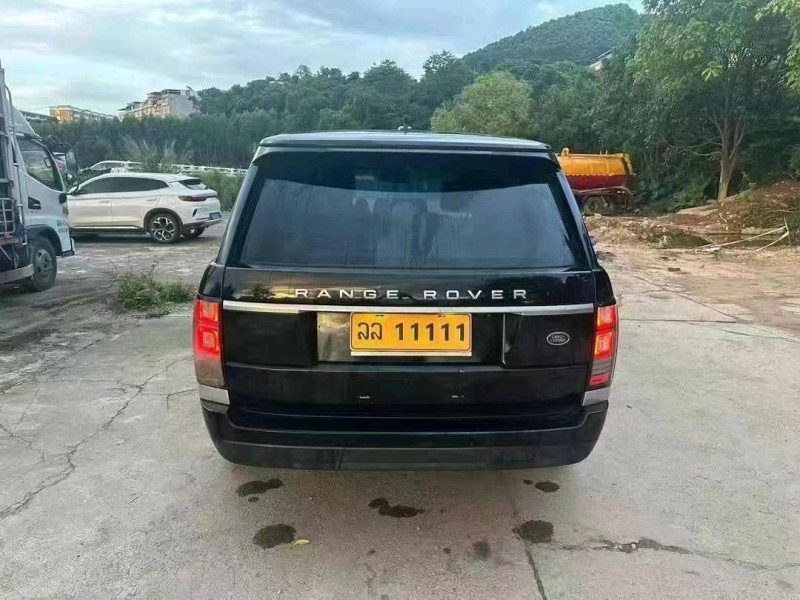 广州17年路虎揽胜行政9