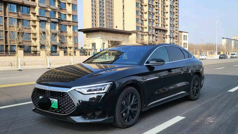 保定24年比亚迪汉DM2