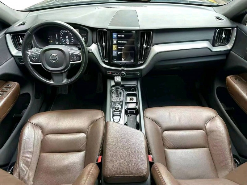 潍坊21年沃尔沃XC606