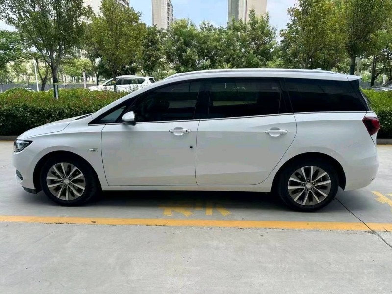 潍坊23年别克GL63