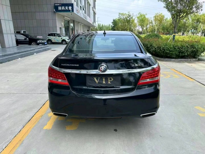 潍坊14年别克君越4