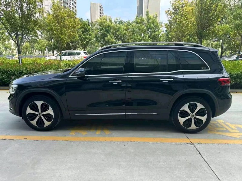 潍坊21年奔驰GLB3