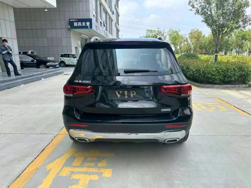 潍坊21年奔驰GLB4
