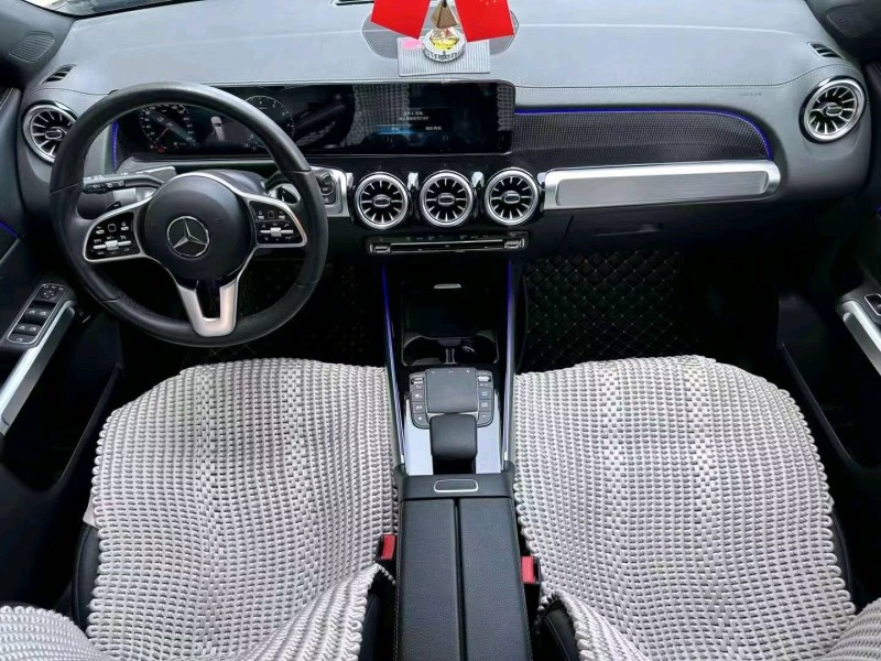 潍坊21年奔驰GLB8