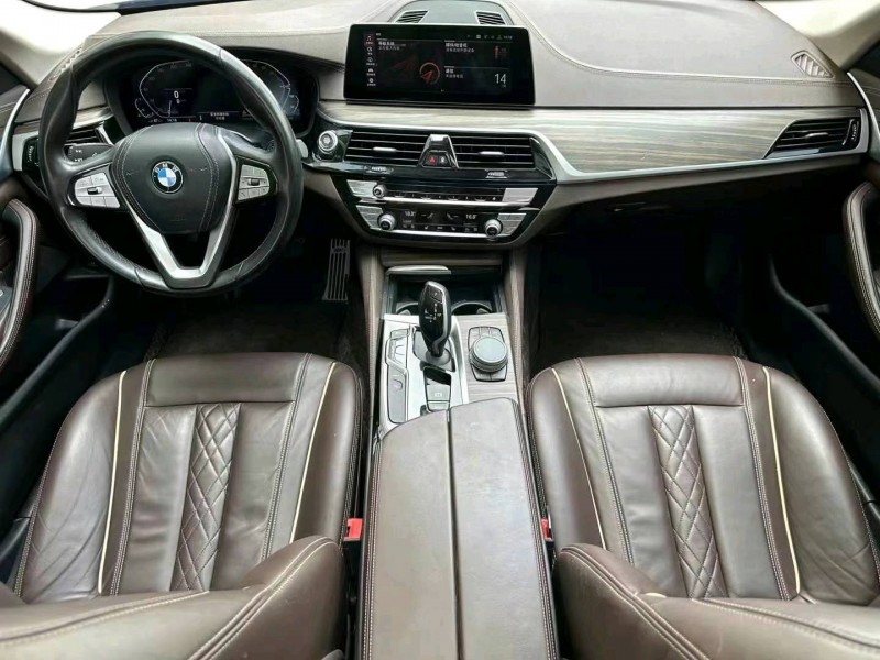 潍坊19年宝马5系8