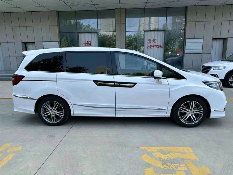 烟台20年本田艾力绅8