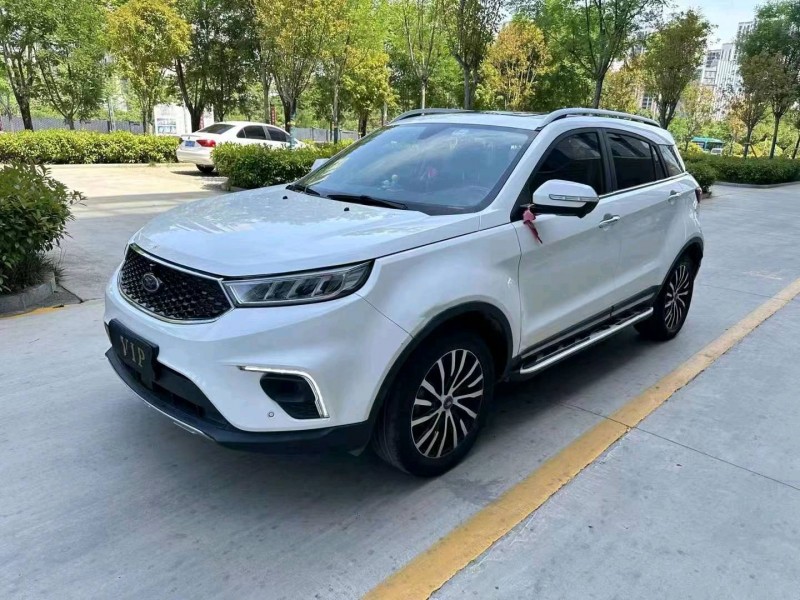 济宁20年福特领界2