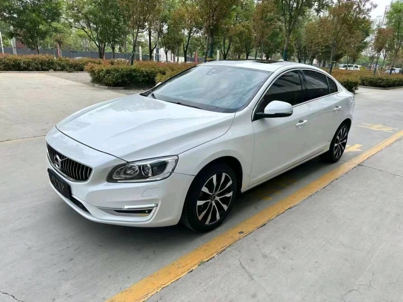 威海19年沃爾沃S60L2