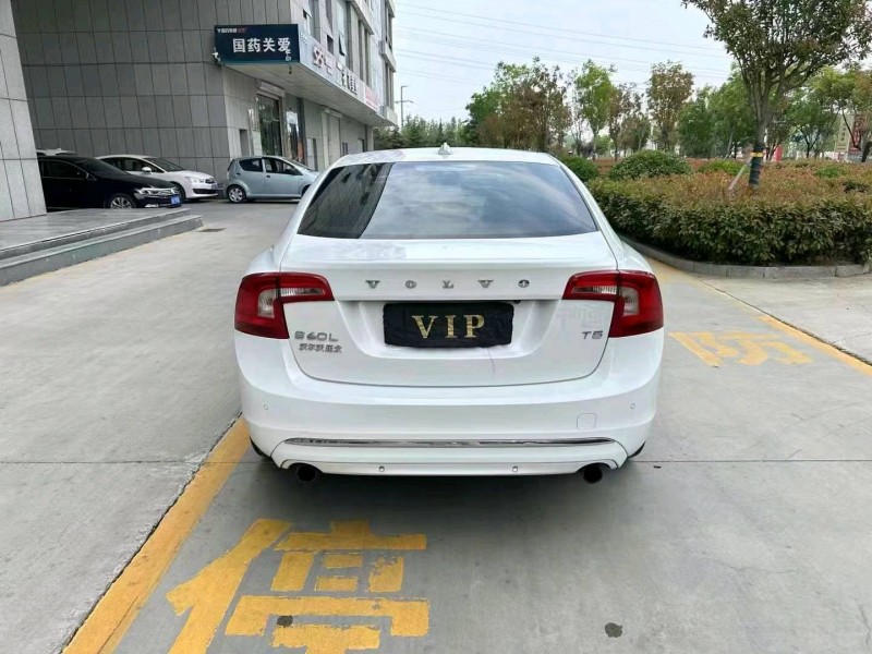 威海19年沃爾沃S60L6