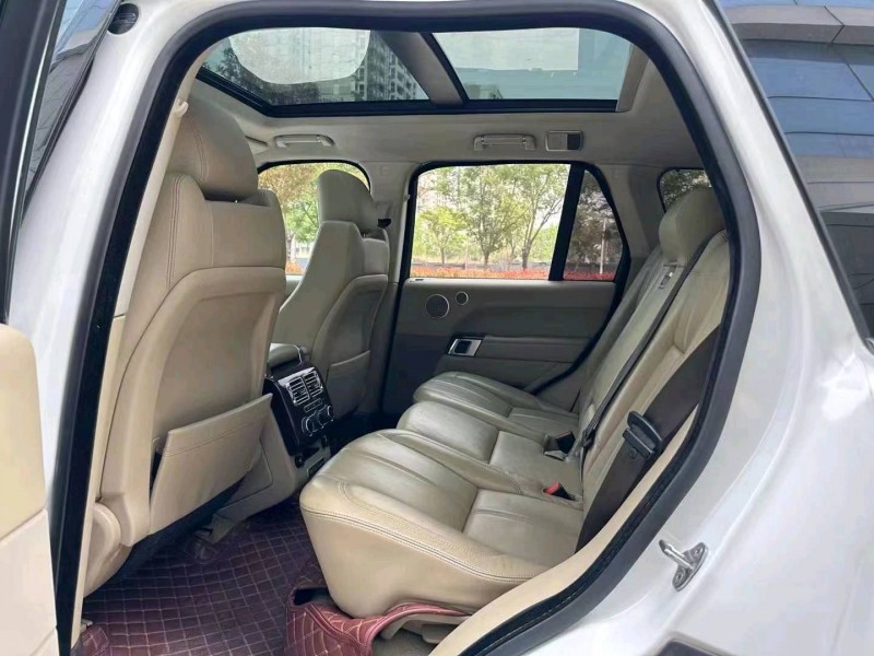 临沂16年路虎揽胜行政7