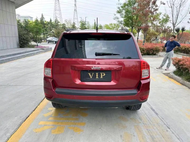 萊蕪13年Jeep指南者6