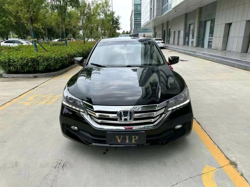 烟台15年本田雅阁1