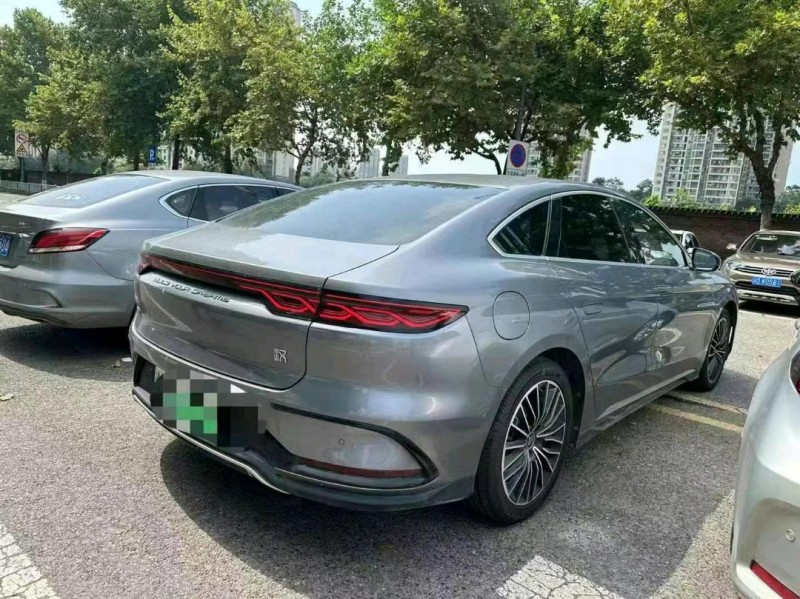 重庆22年比亚迪汉2