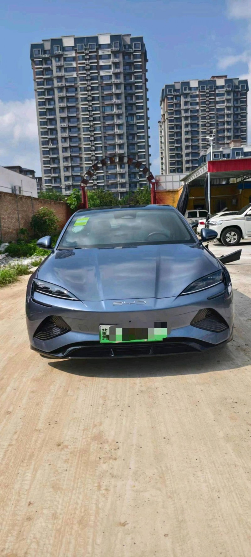 保定24年比亚迪海豹1